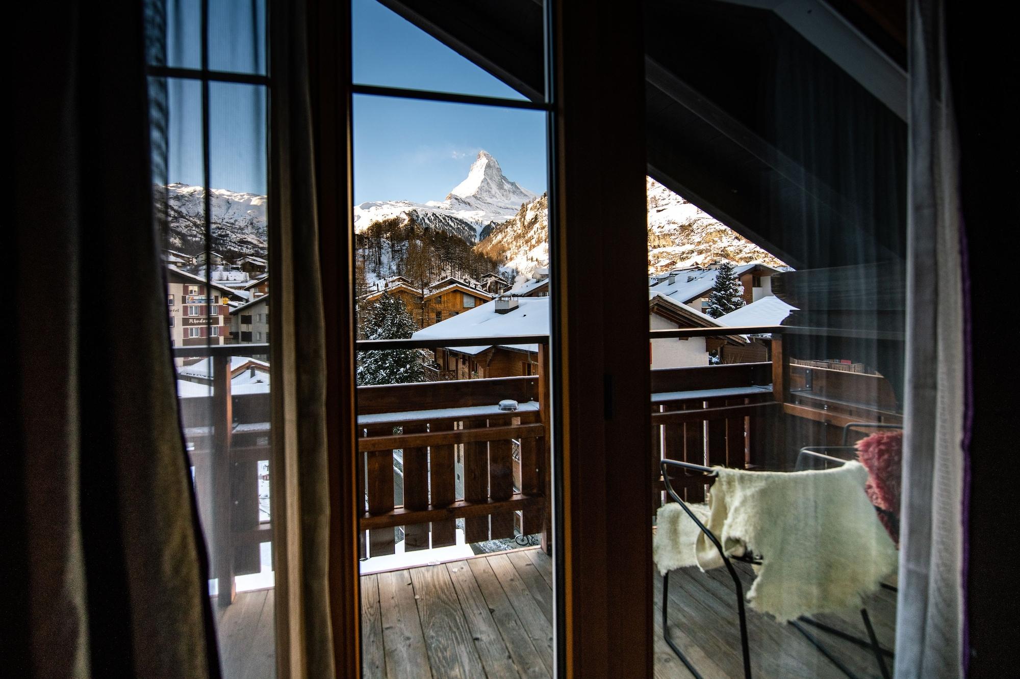 Tradition Julen Hotel Zermatt Exterior photo