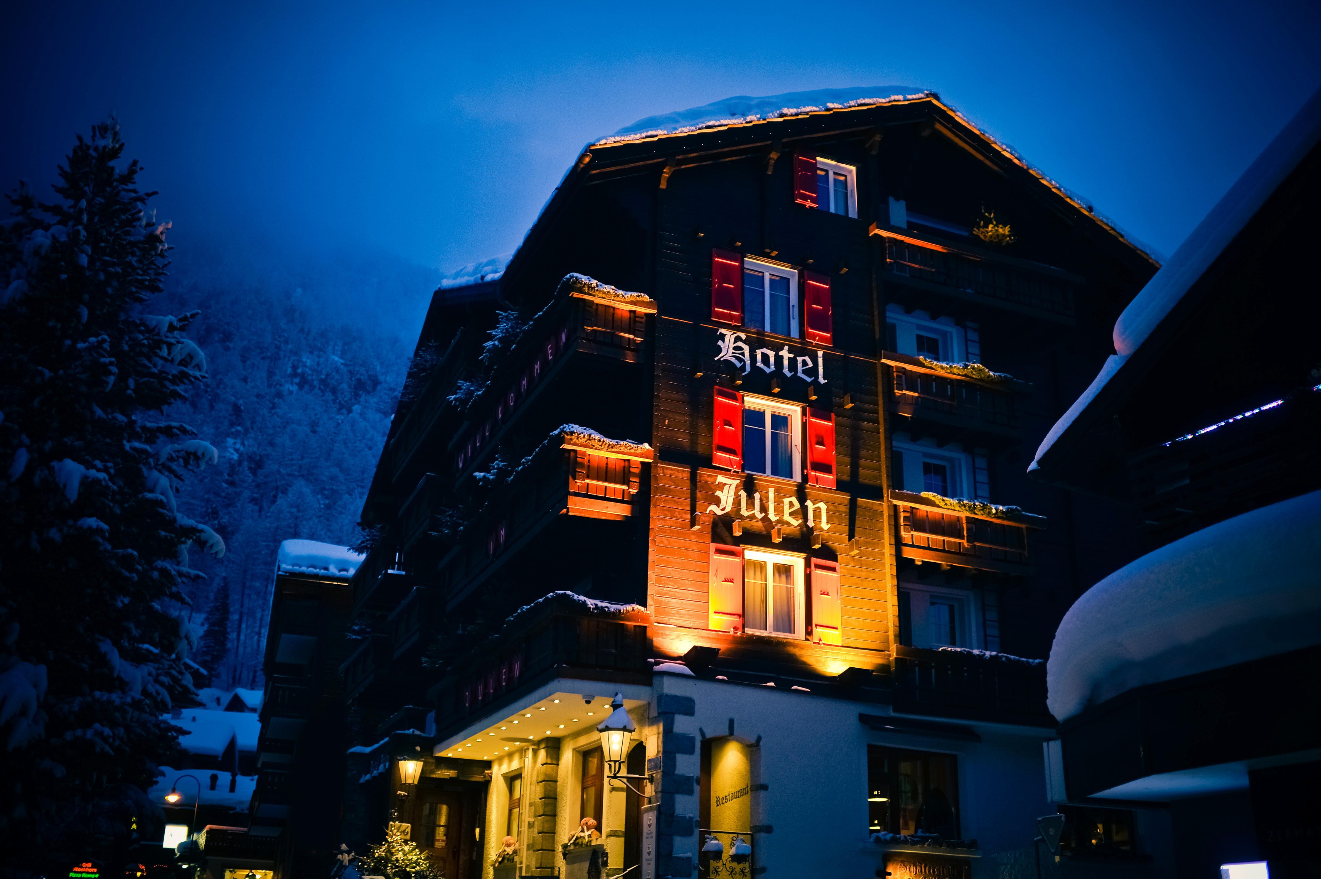 Tradition Julen Hotel Zermatt Exterior photo